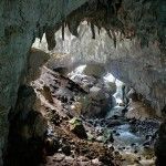 Cueva Huerta, para practicar espeleología en Asturias. Deporte multiaventura