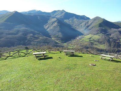 Área recreativa de Nuestra Señora del Cébrano, Carrea