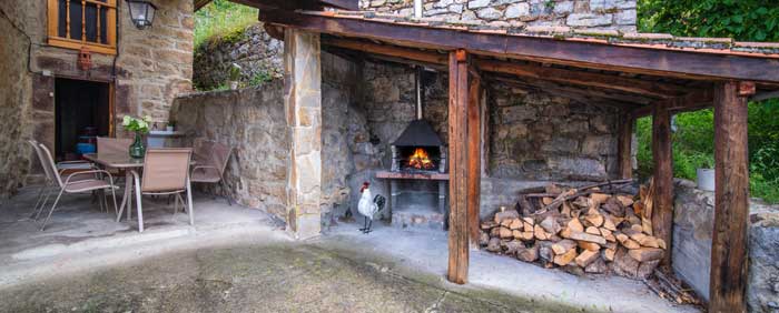 casa rural con barbacoa