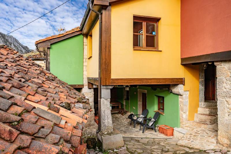 casa rural asturias con perro y barbacoa