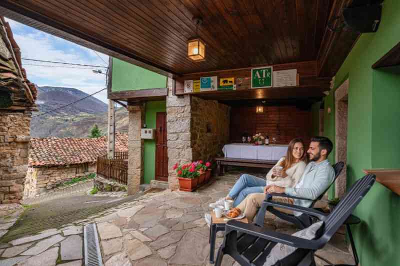 parejas-casa-romantica